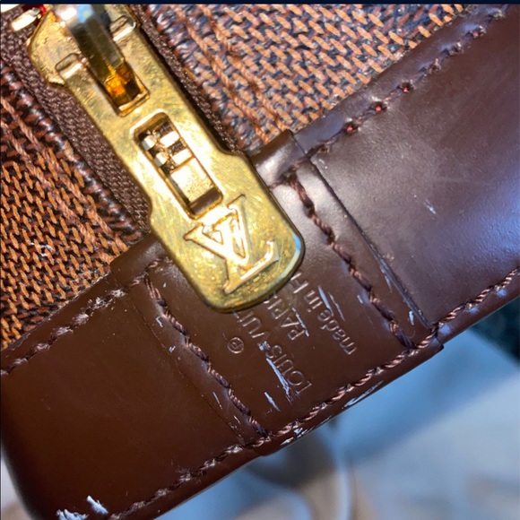 Louis Vuitton - Picture 5 of 5